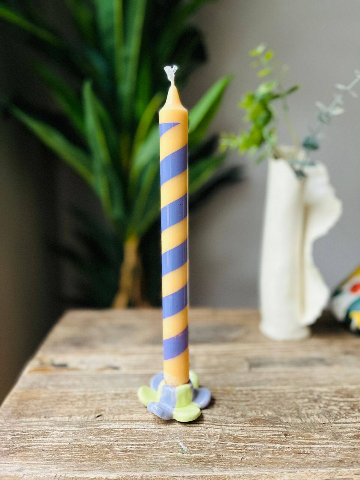 Candelabro Flor & Vela Purple Twist