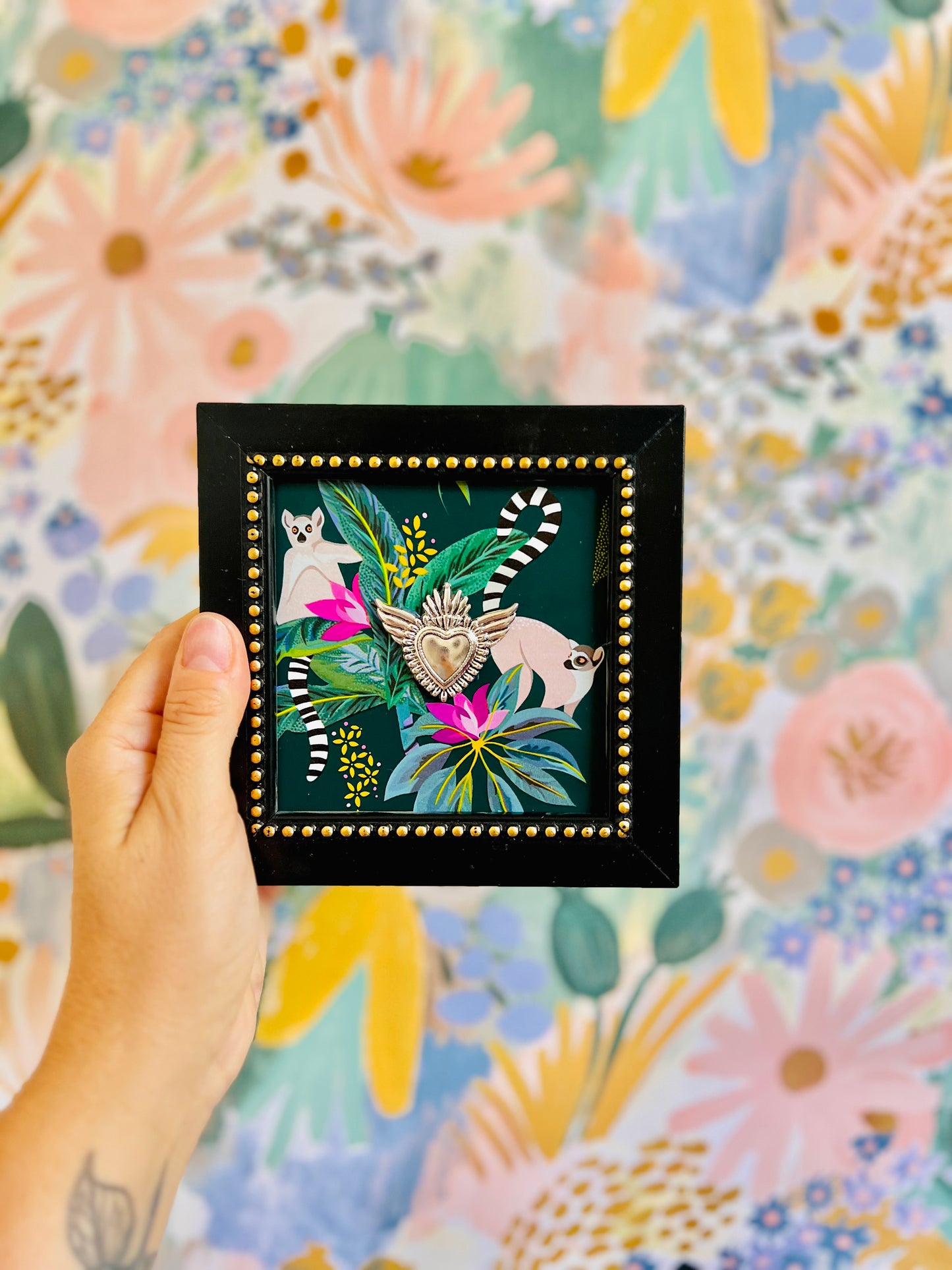 Cuadrito Mini Corazón Sagrado Lemur