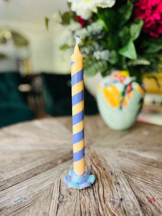 Candelabro Flor & Vela Violet Twist