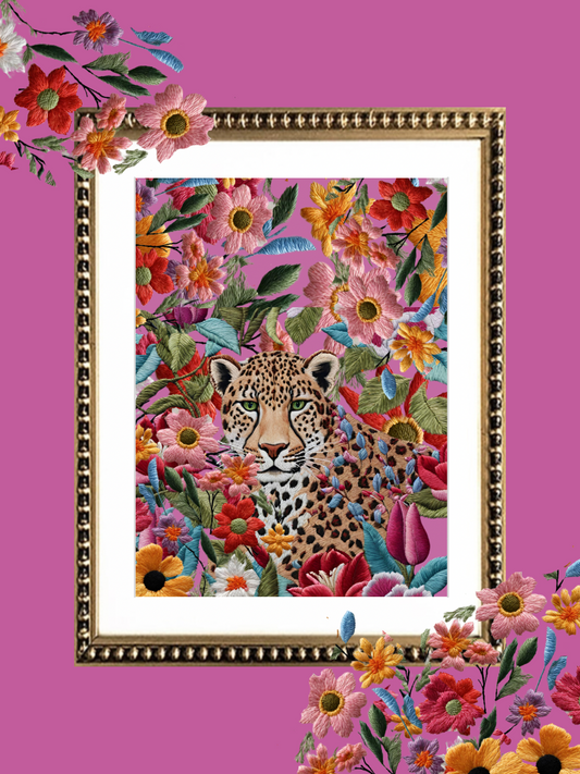 Cuadro Bordado Leopardo en flores III
