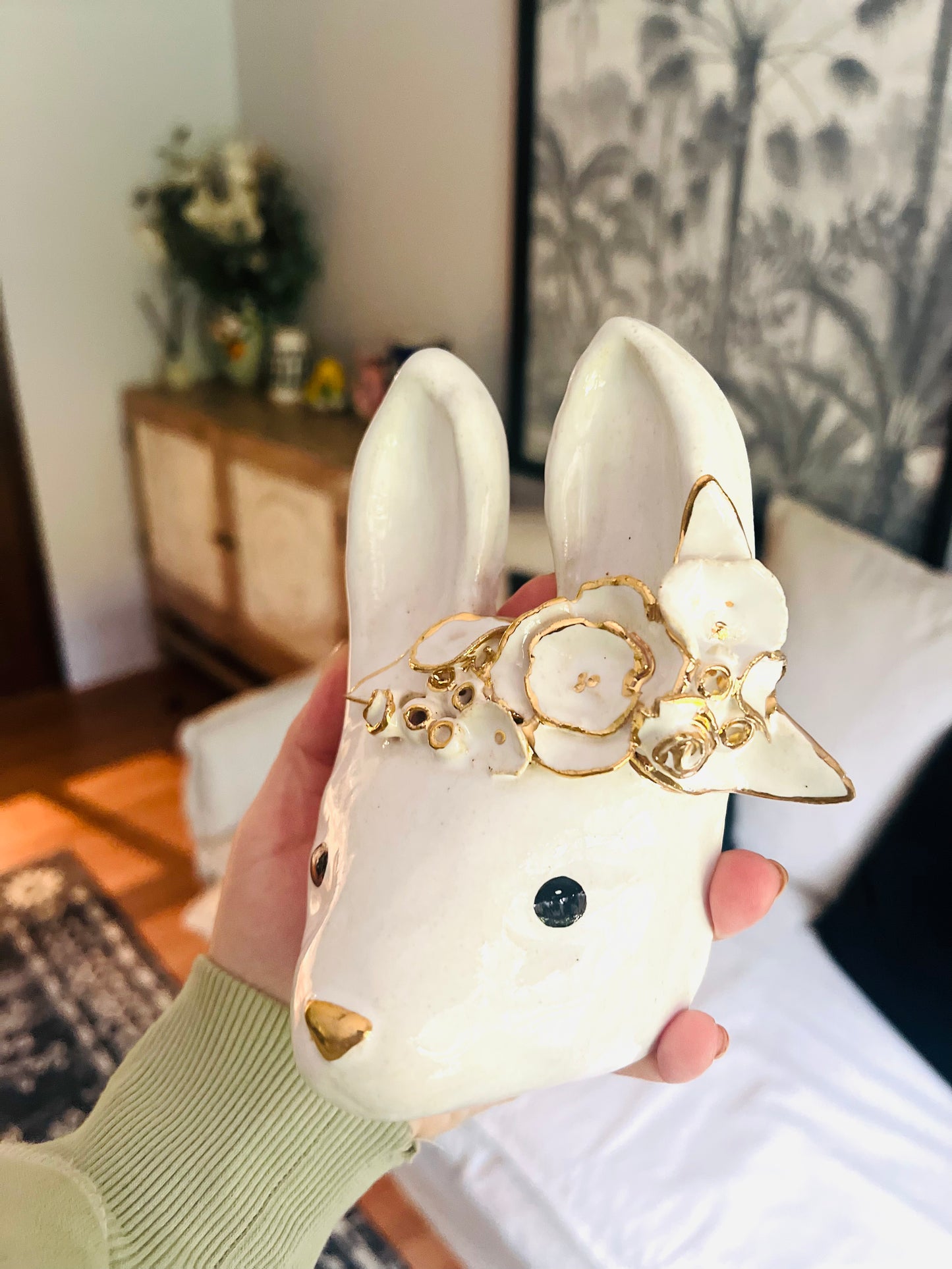 Conejo Blanco & Oro Cerámica Gres